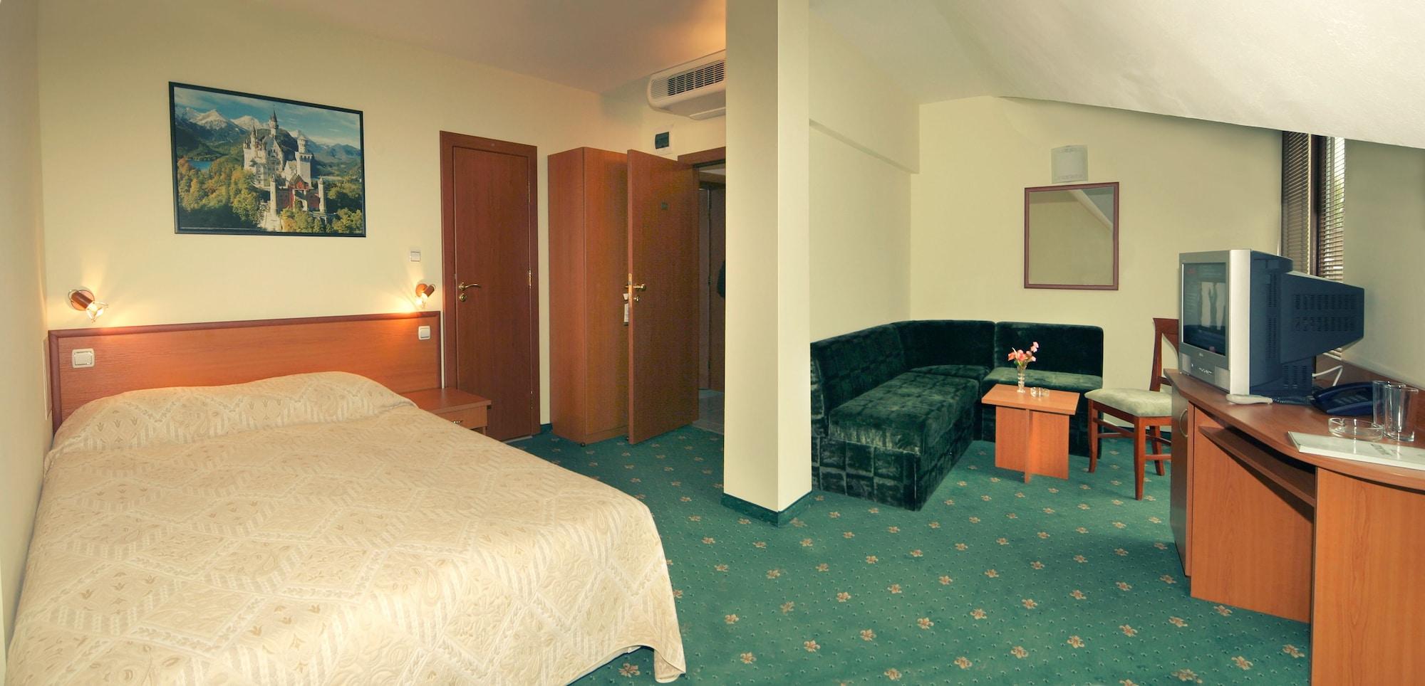 Dionis Hotel Varna Exterior foto