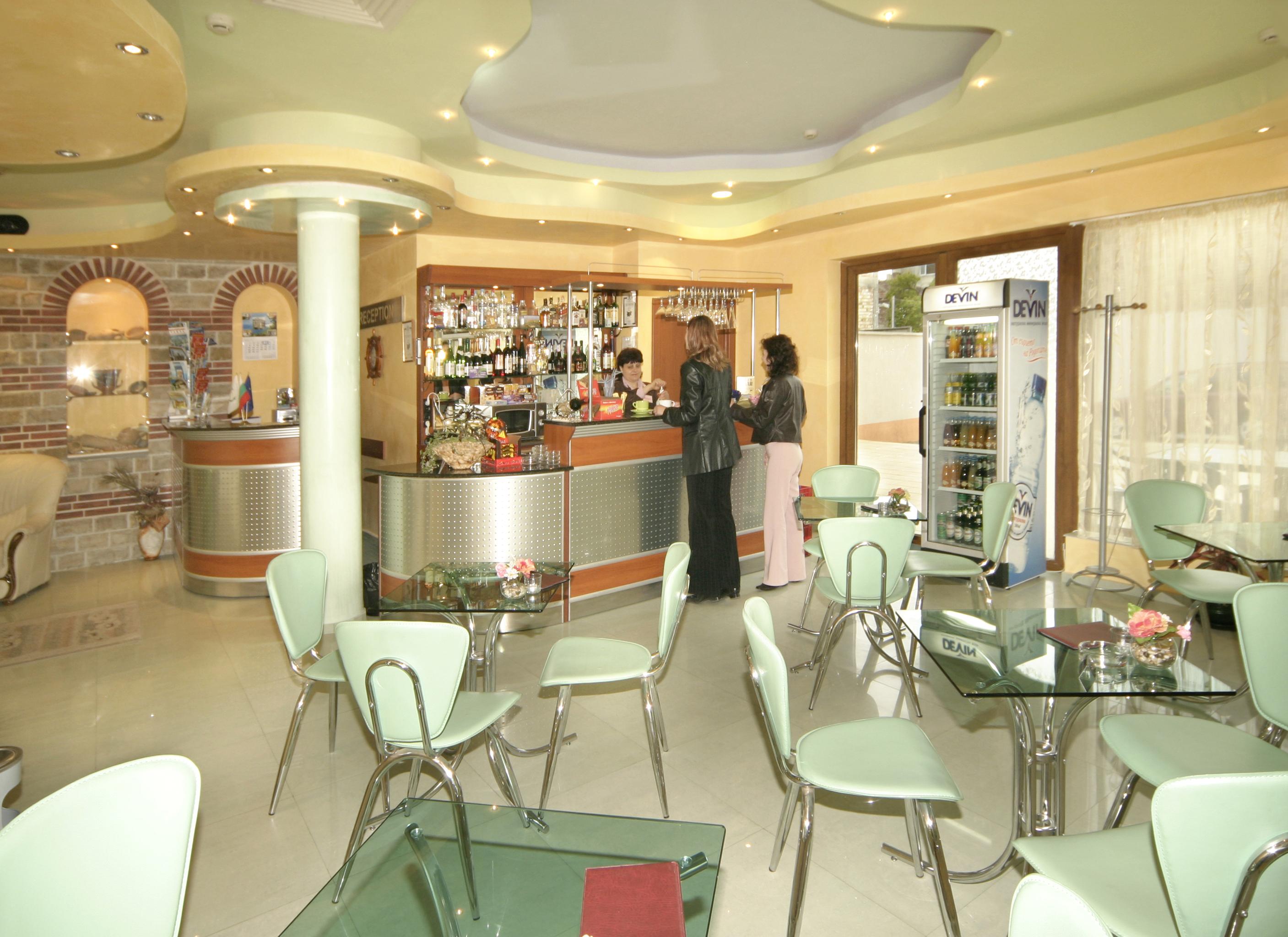 Dionis Hotel Varna Exterior foto