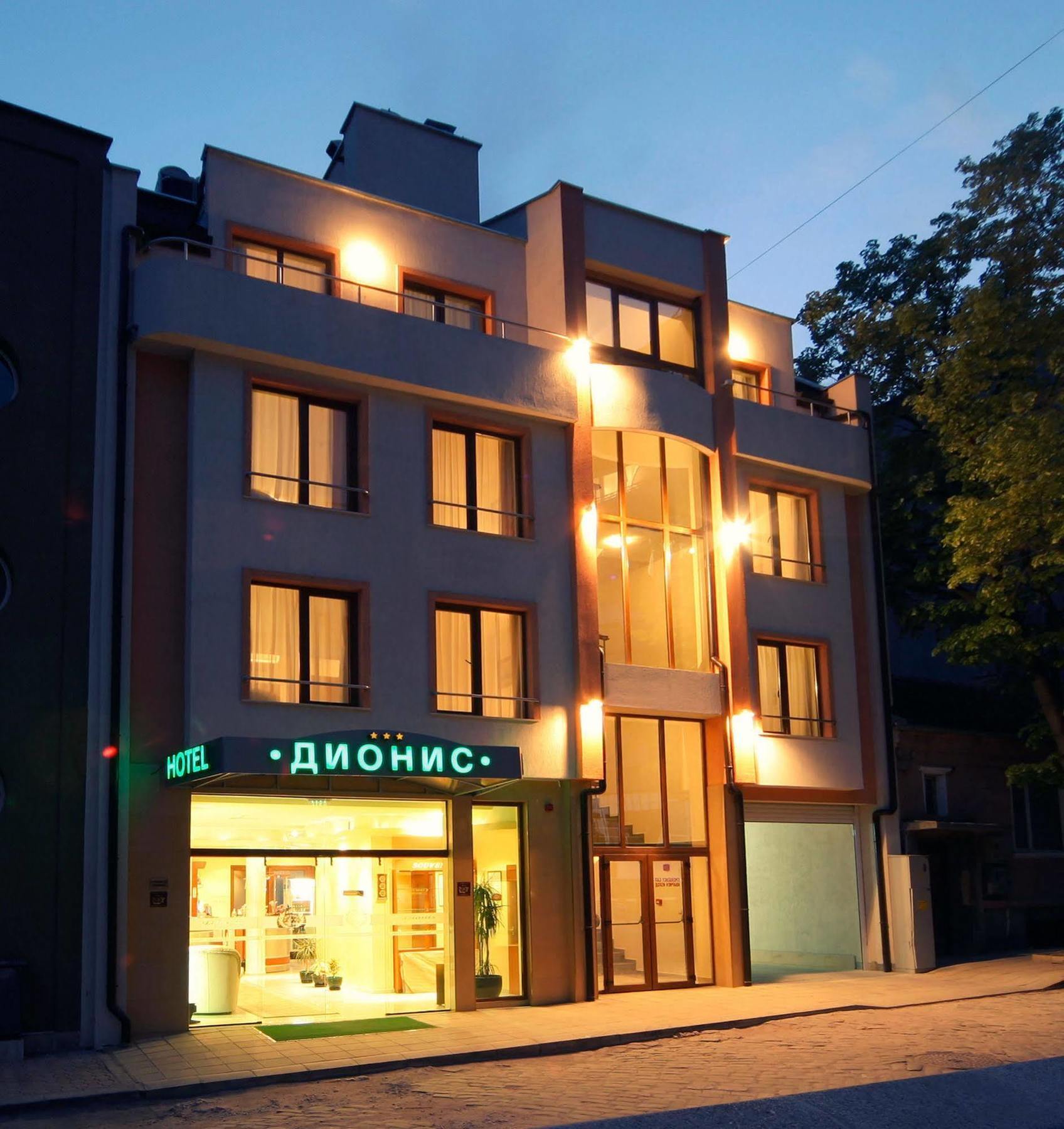 Dionis Hotel Varna Exterior foto